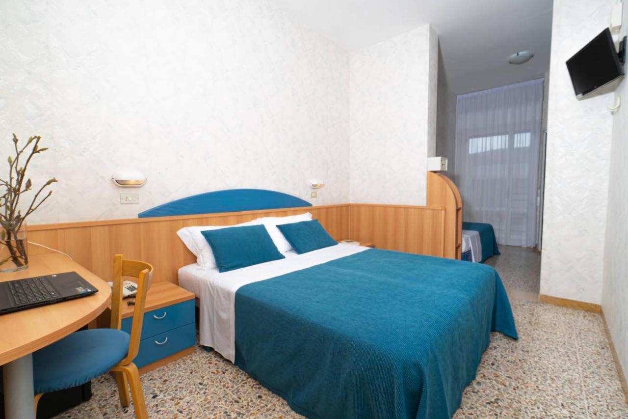 Hotel Sampaoli Bellaria-Igea Marina Exterior foto