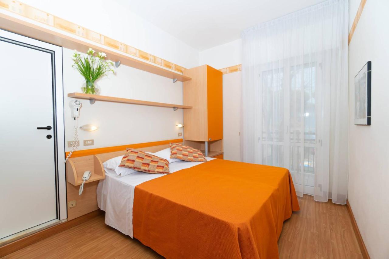 Hotel Sampaoli Bellaria-Igea Marina Exterior foto